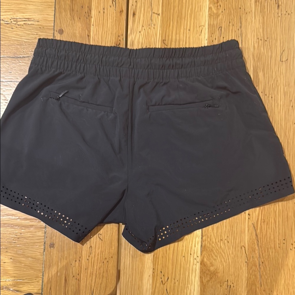 Athleta Black Relaxed Shorts - Picture 11 of 13